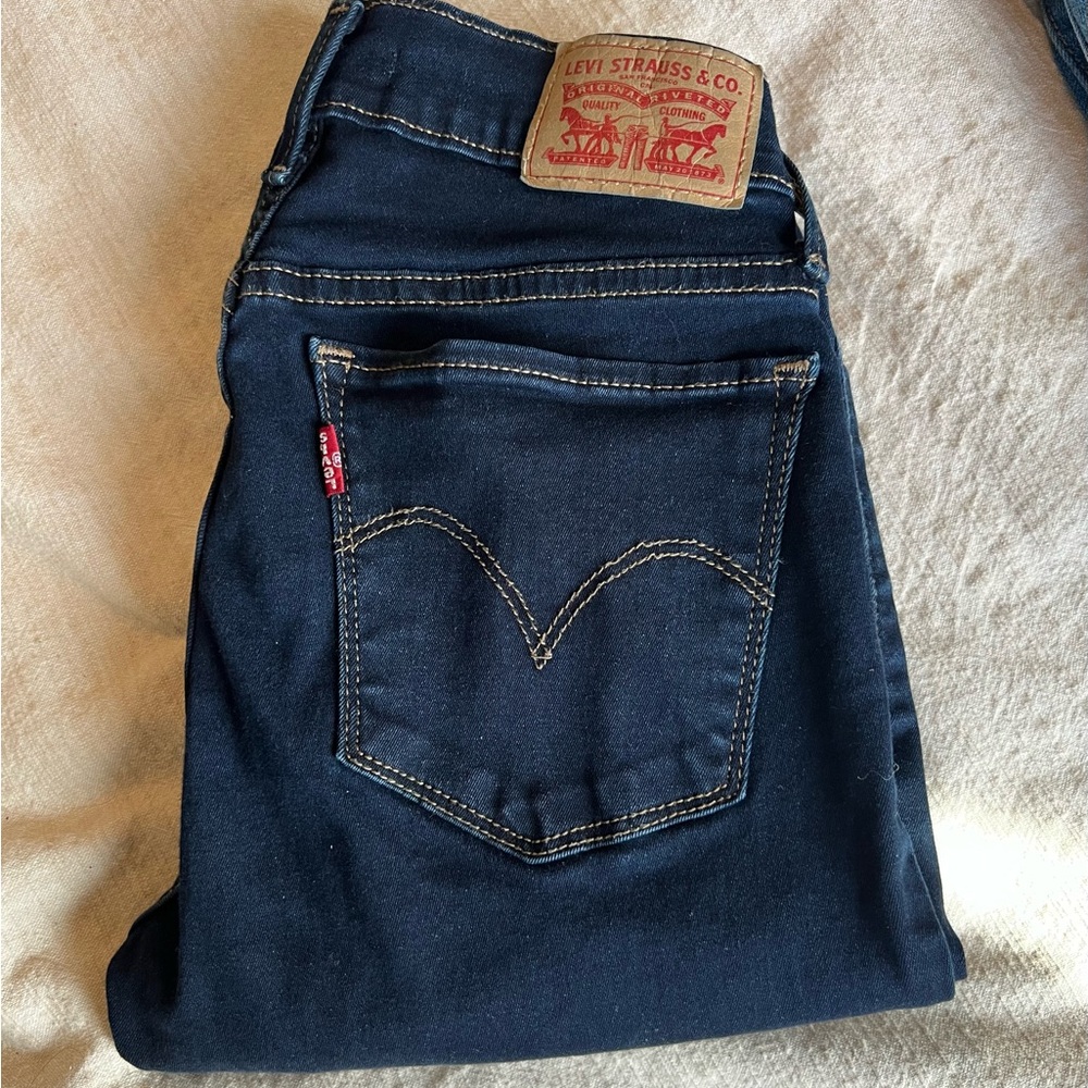 Levi's Dark Blue Jeans